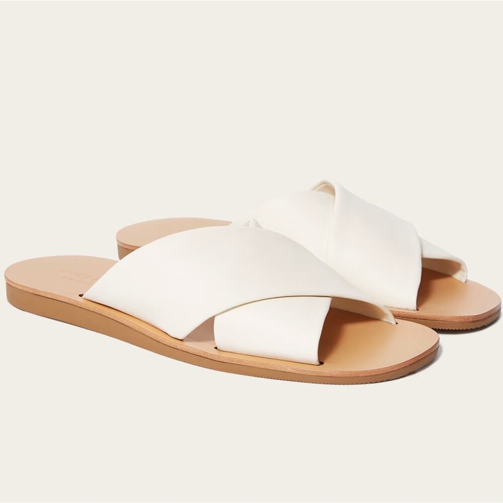 Everlane Day Crossover Sandals Size 5.5 Leather Cream Flat Slip On New w/o Box
